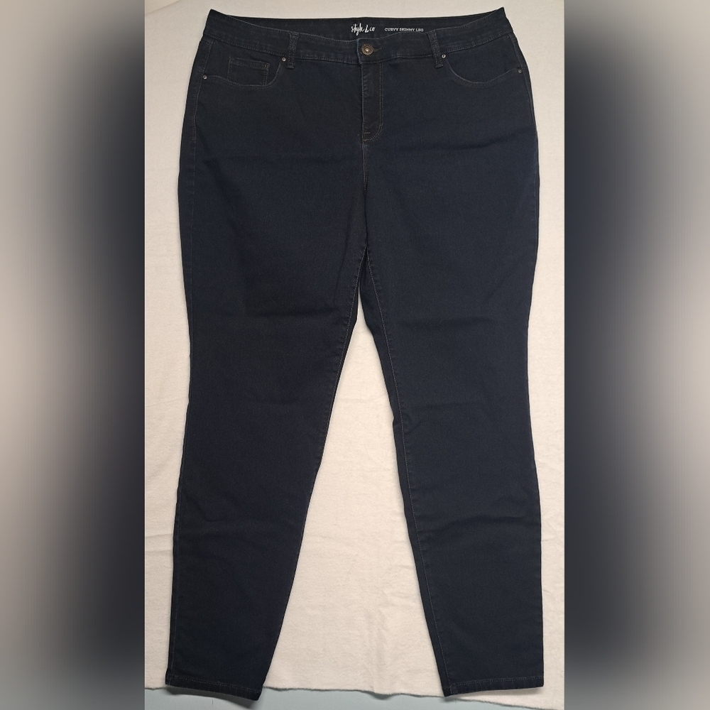 Style & Co 18 Curvy Skinny Leg Jeans Stretch Five Pocket Zipper Fly Dark Wash